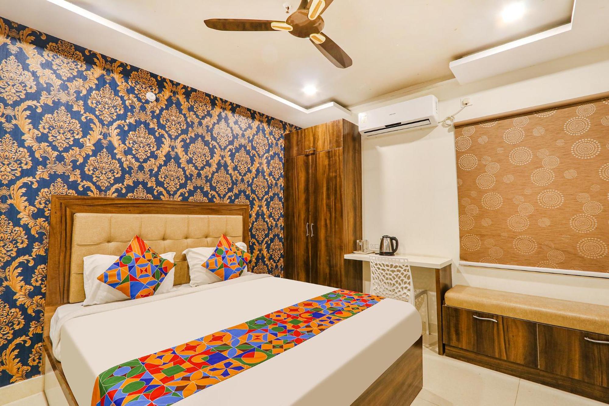 Fabhotel The Sunrise Inn - Nr Gayatri Vidya Parishad College Of Engineering Visakhapatnam Exterior foto